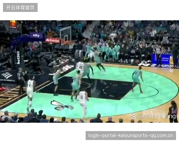 拉梅洛助攻点燃全队,黄蜂比赛进入高潮