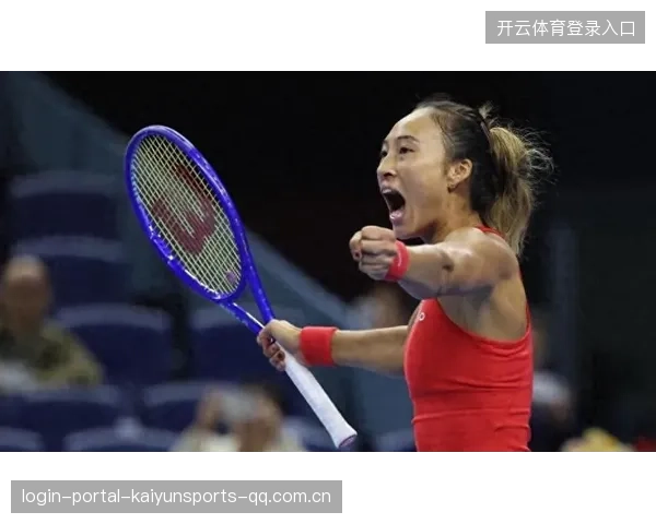 中网女单八强战来袭！郑钦文的“逆风起航”与斯维托丽娜的“王者风范”